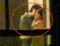 董洁新恋情疑曝光潘粤明与女友好事将近董洁恋上男助理两人被猜测复婚只是一场炒作？