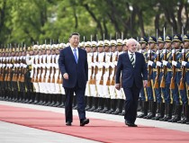 习同巴西总统卢拉会谈2025年6月20日