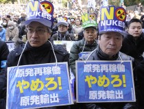 菇成人入口2024-吃瓜网t7wcc入口又炸了！-从“一季红”到“四序鲜” 幼龙虾“链”出大物业促农增收帮强盛-清远龙山下岳村生长特性养殖并主动推动农旅协调 养起澳洲龙虾 建起大度渔场
